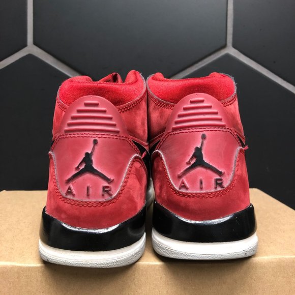 ~Used W/O Box! Youth Air Jordan Legacy 312 Toro Red Black Sneakers Size 5Y - Picture 4 of 6